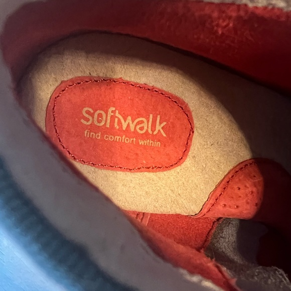 Soft walk Rocklin Comfy low cut boot Sz. 6M Gray. - Picture 4 of 9